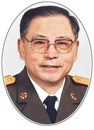 李伦