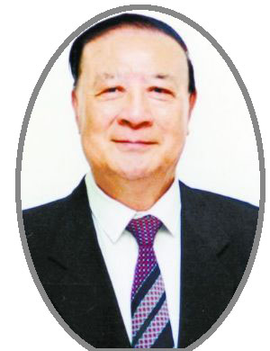 佟英