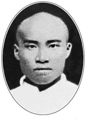 朱德1905年，19岁的朱玉阶到县上参加科举考试，在1000多个考生中，他竟然考进了前20名